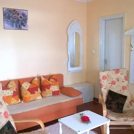 Viktoria Apartmán *