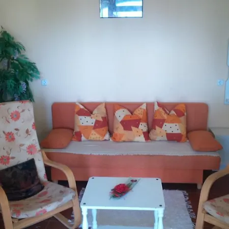 Viktoria Apartmán *